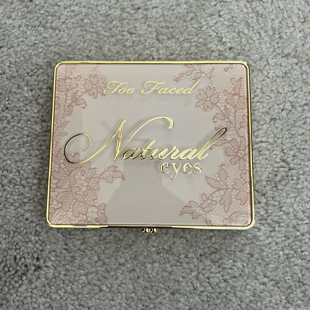 NWOT Too Faced Natural Eyes palette